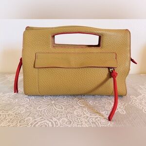 Gorgeous Coach Bleecker Zip Pocket Camel Clutch with Hot pink Leather Trim